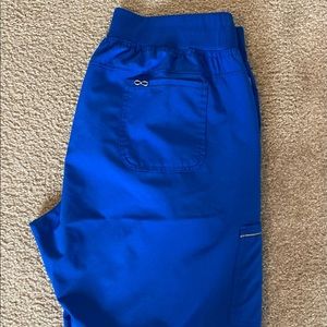 Cherokee infinity jogger scrub xl tall